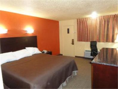 Travelodge Morgantown Room photo